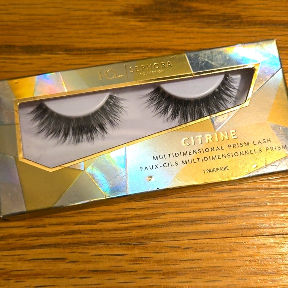 Citrine Multidimensional Prism Lash